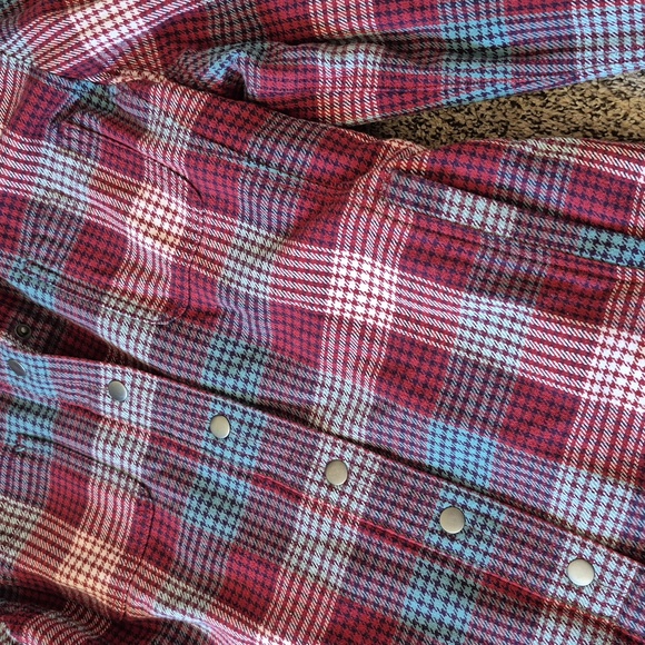 Quilted Shirt Jacket - Picture 3 of 4